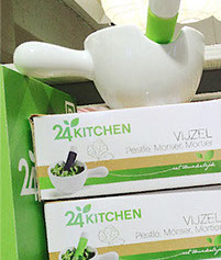 Rosens design packaging -24Kitchen